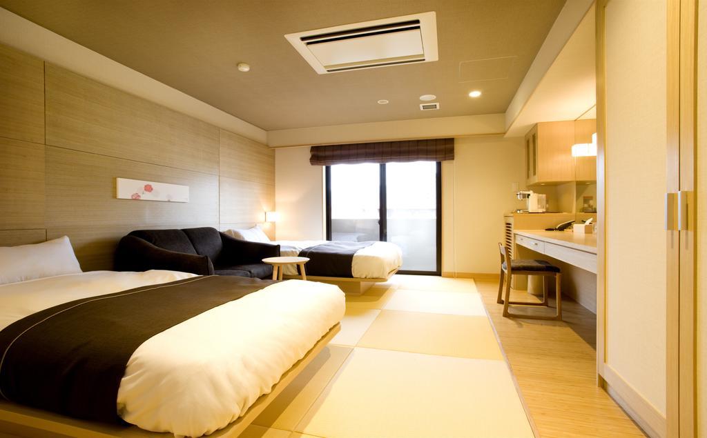 Hana Beppu Kamer foto